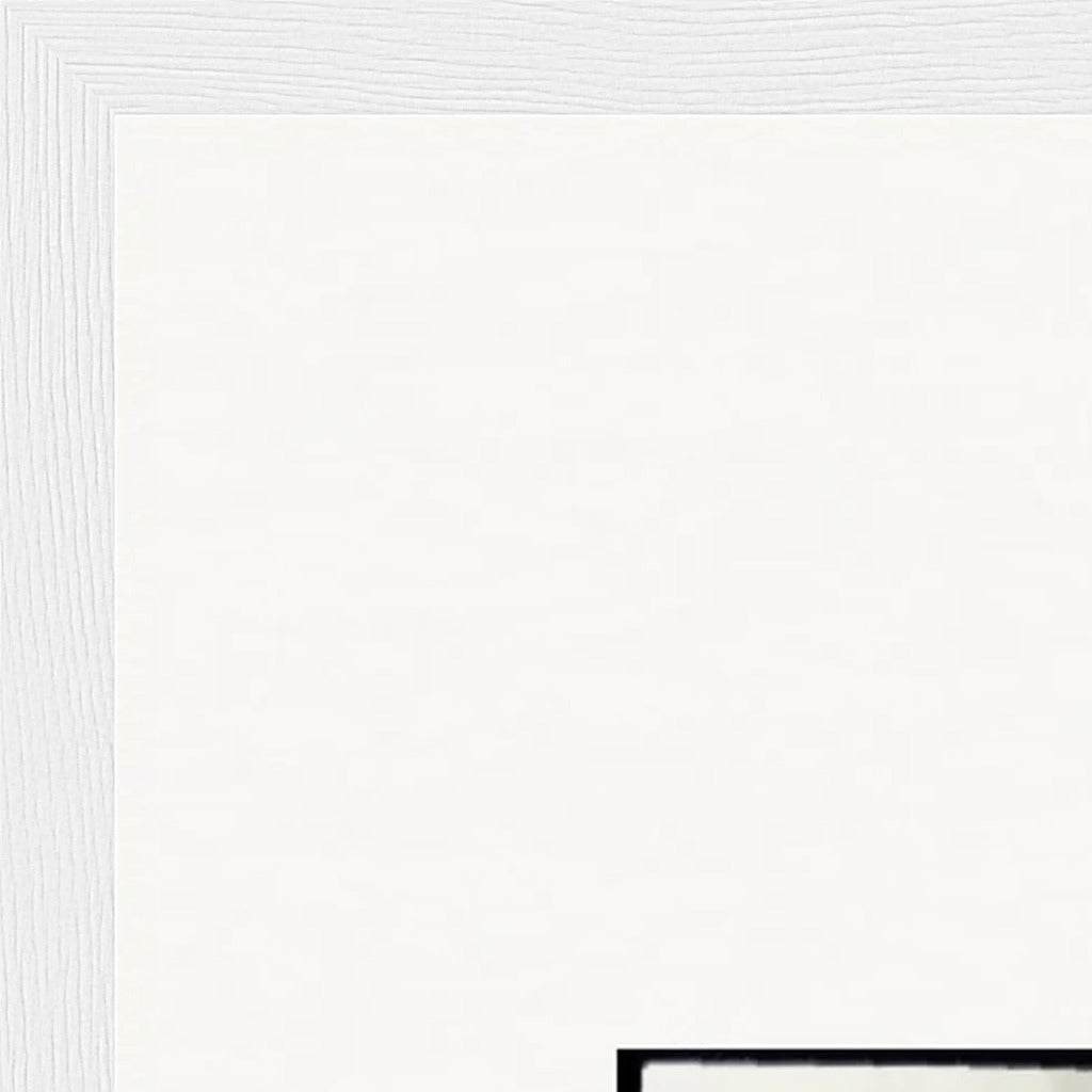Ready to Fly Framed print 40x50 cm / 16x20″ White frame corner detail