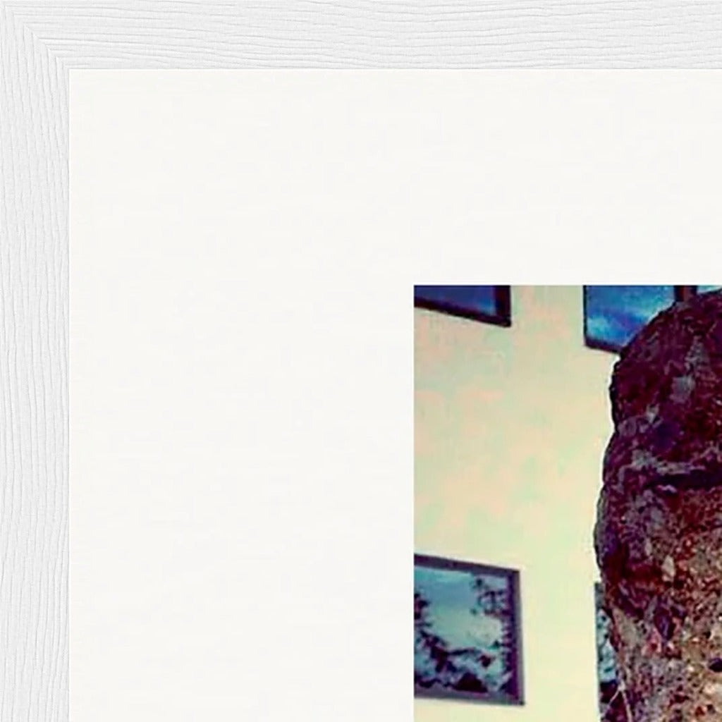 Wash It Framed print 40x50 cm / 16x20″ White frame corner detail