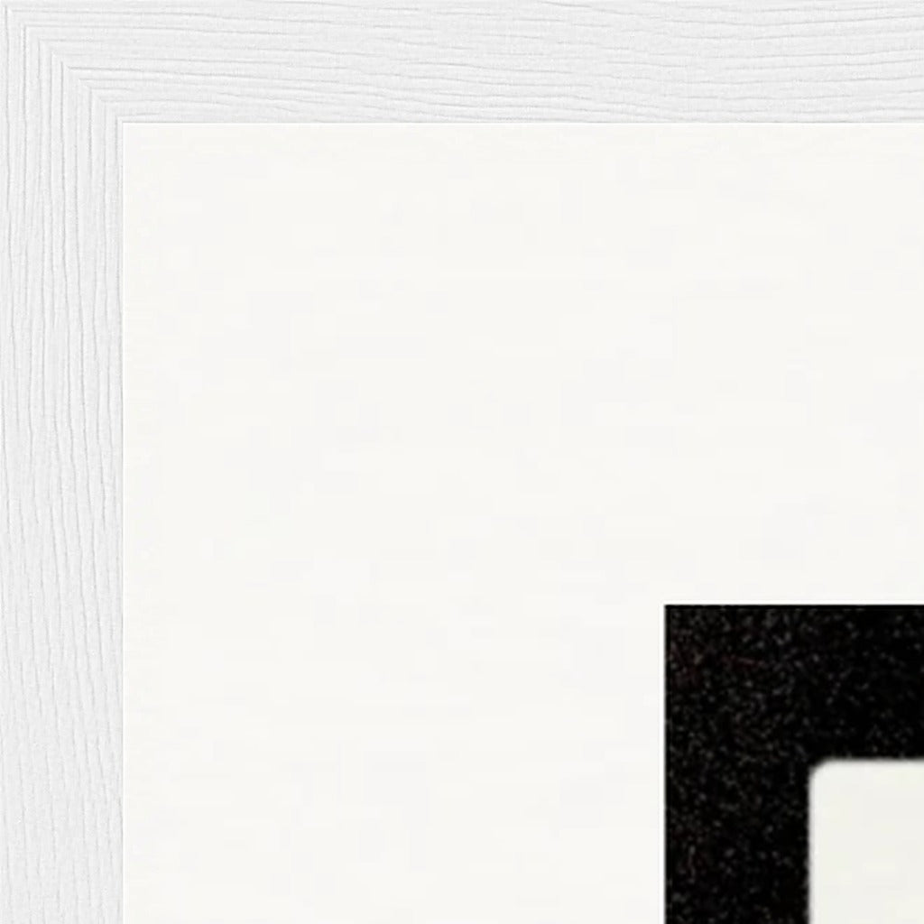 Little Secret Framed print 40x60 cm / 16x24″ White frame corner detail