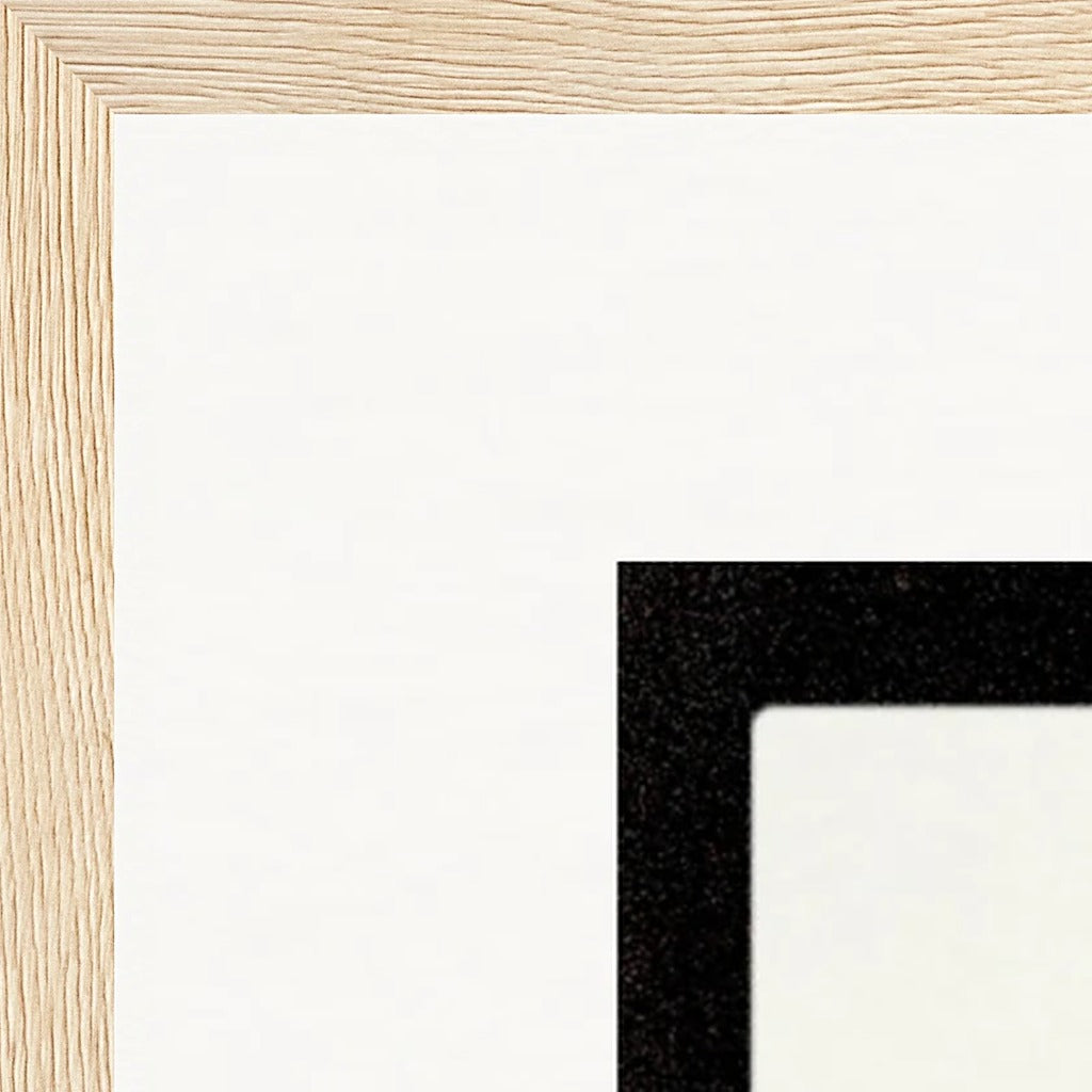 Little Secret Framed print 45x60 cm / 18x24″ Wood frame corner detail
