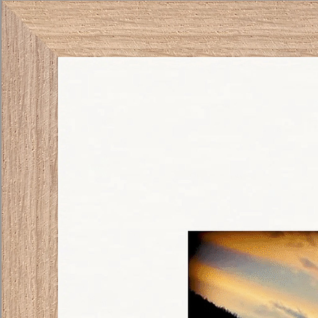 Cosmic Reflections Framed print 45x60 cm / 18x24″ Wood frame corner detail
