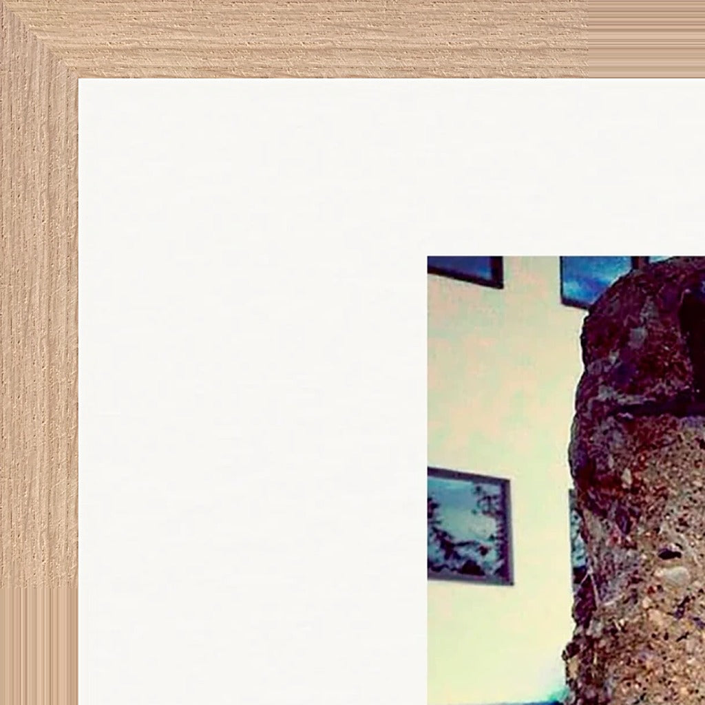 Wash It Framed print 45x60 cm / 18x24″ Wood frame corner detail