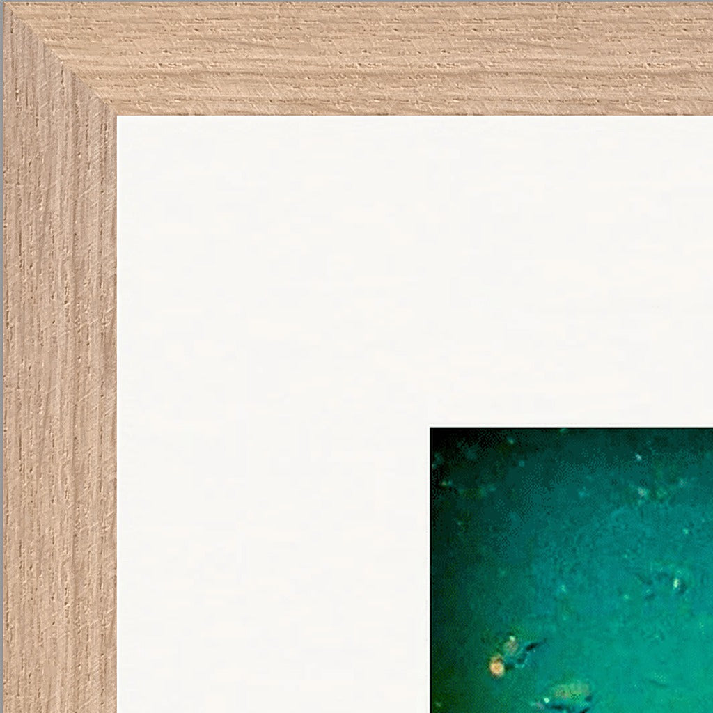 Underwater Flight Framed print 50x50 cm / 20x20″ Wood frame corner detail