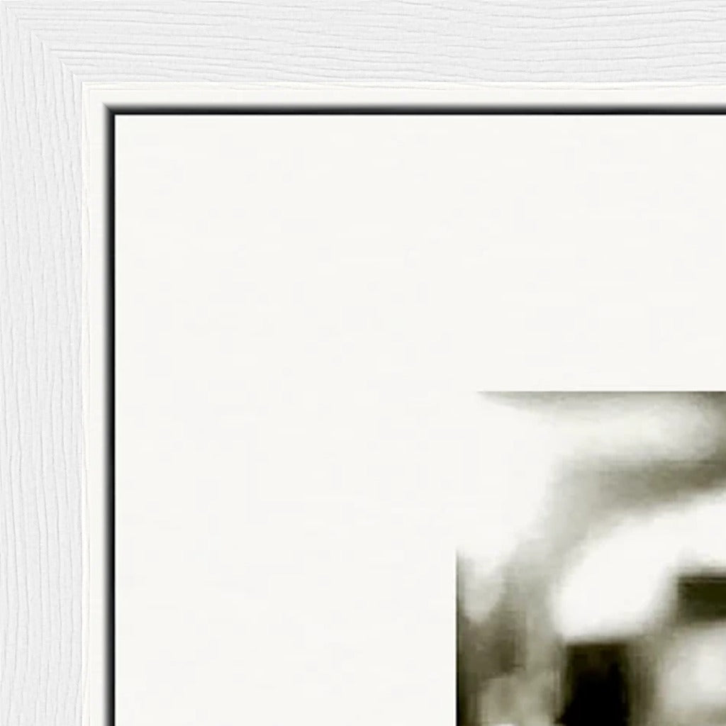 Cuba Girl Framed print A1 (59.4 x 84.1  cm) White frame corner detail