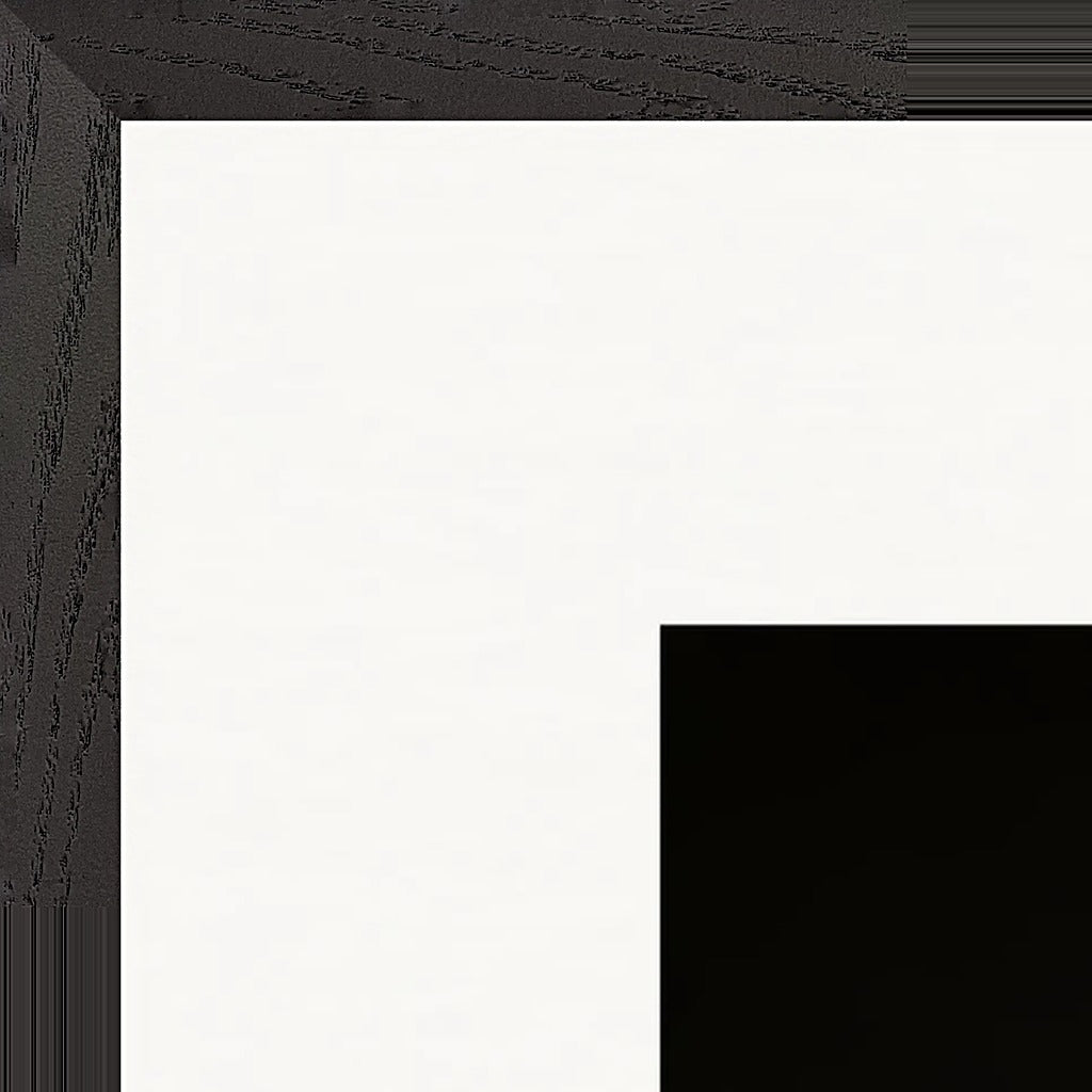 A Dreamer’s Strength Framed print 60x80 cm / 24x32″ Black frame corner detail
