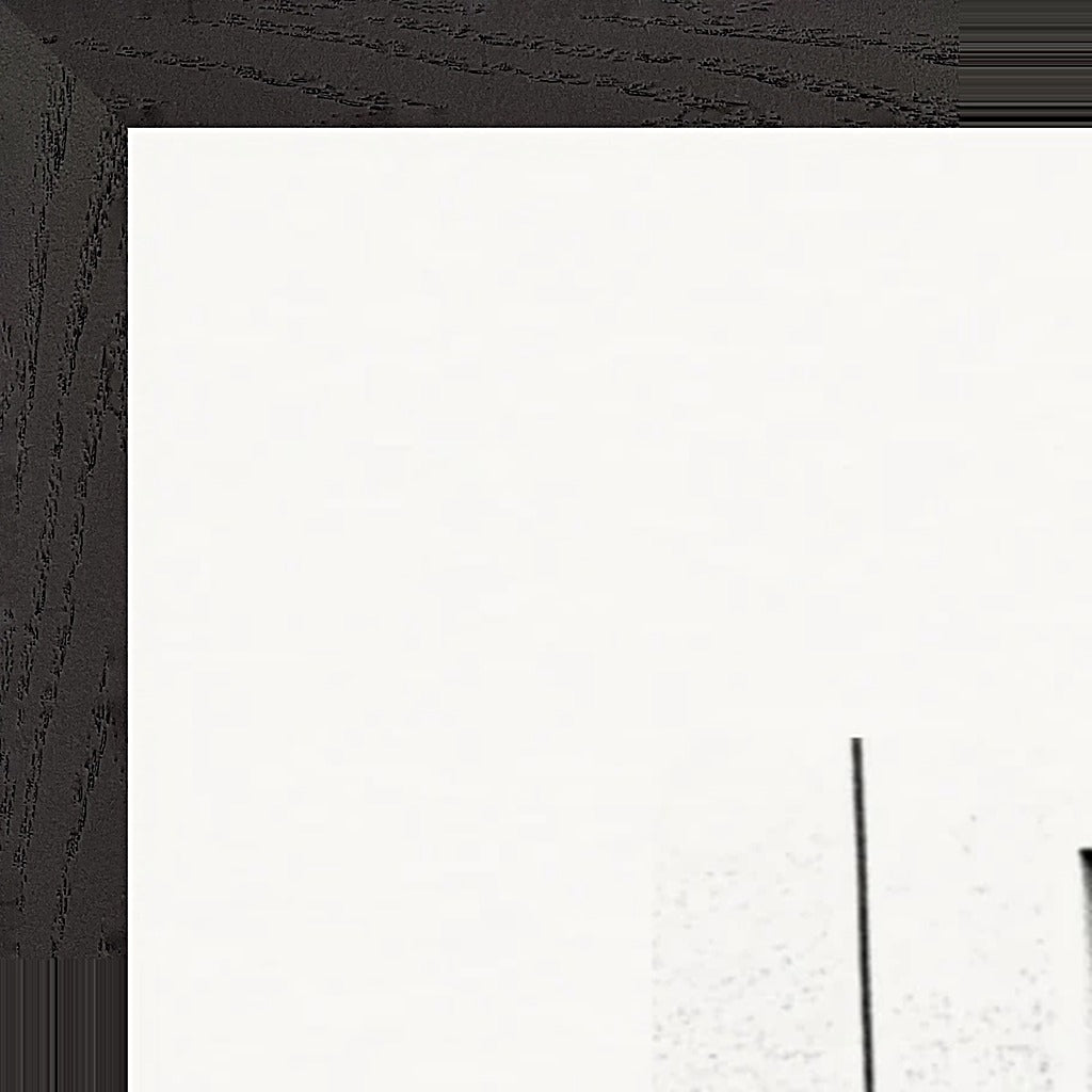 The Urban Matrix Framed print 60x80 cm / 24x32″ Black frame corner detail