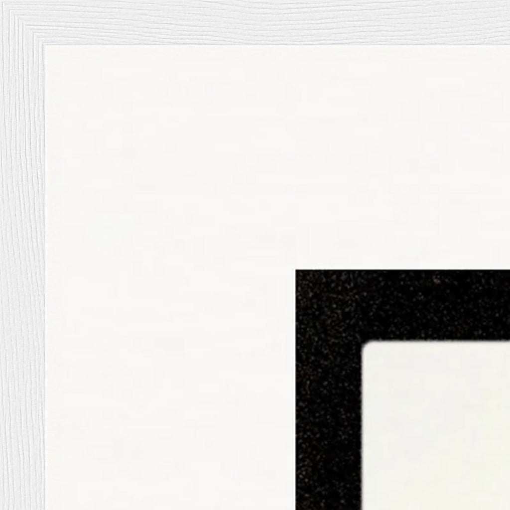 Little Secret Framed print 60x80 cm / 24x32″ White frame corner detail