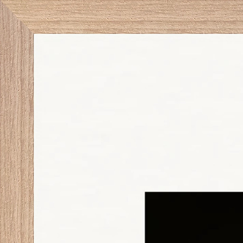 A Dreamer’s Strength Framed print 60x90 cm / 24x36″ Wood frame corner detail