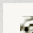Cuba Girl Framed print 70x100 cm / 28x40″ White frame corner detail