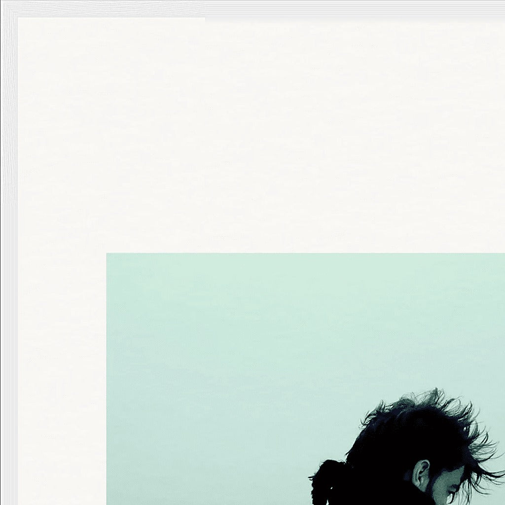 Misty Mind Framed print 70x100 cm / 28x40″ White frame corner detail