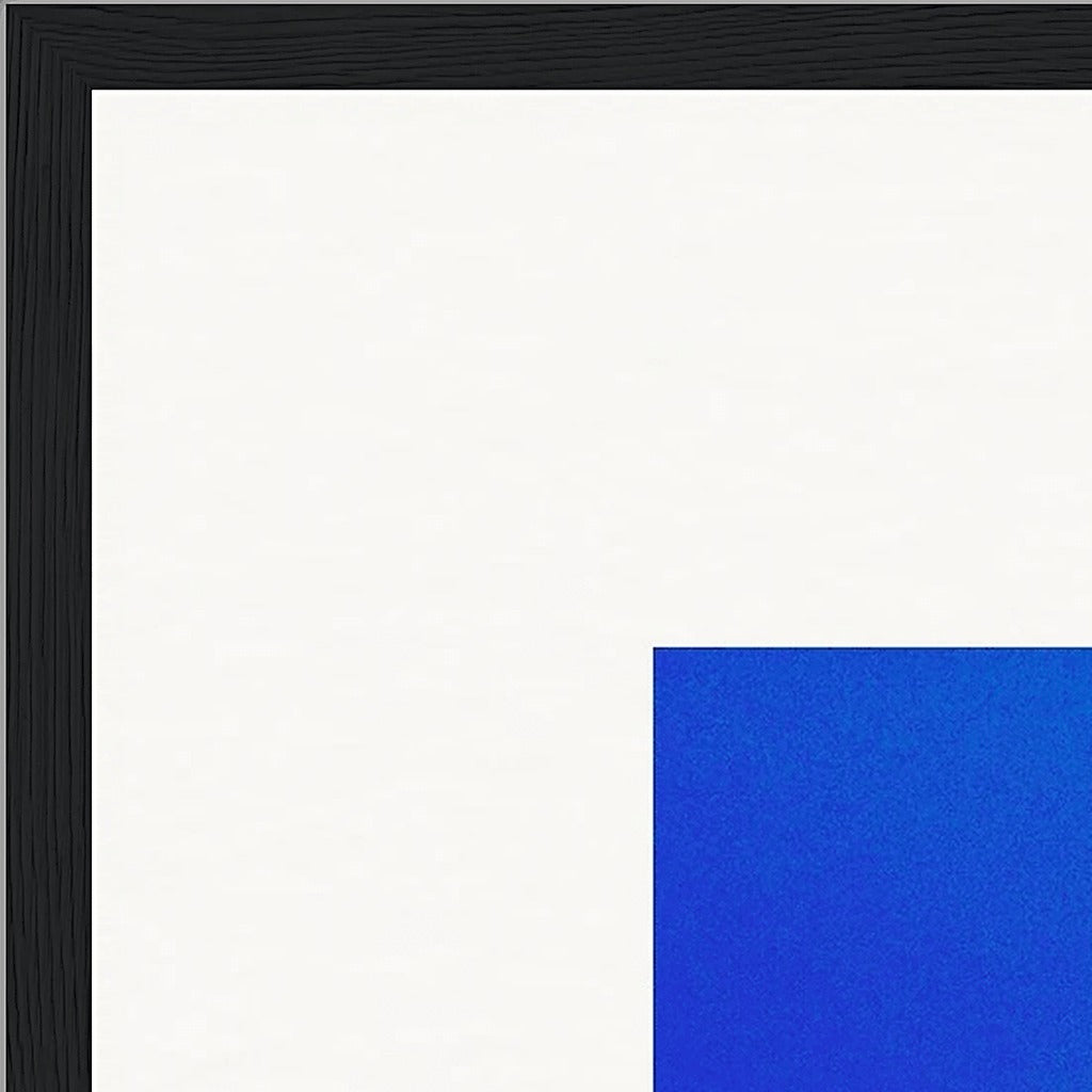 Nocturne Velvet Framed print 70x70 cm / 28x28″ Black frame corner detail