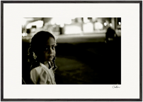 Cuba Girl Framed print 70x100 cm / 28x40″ Black frame 56
