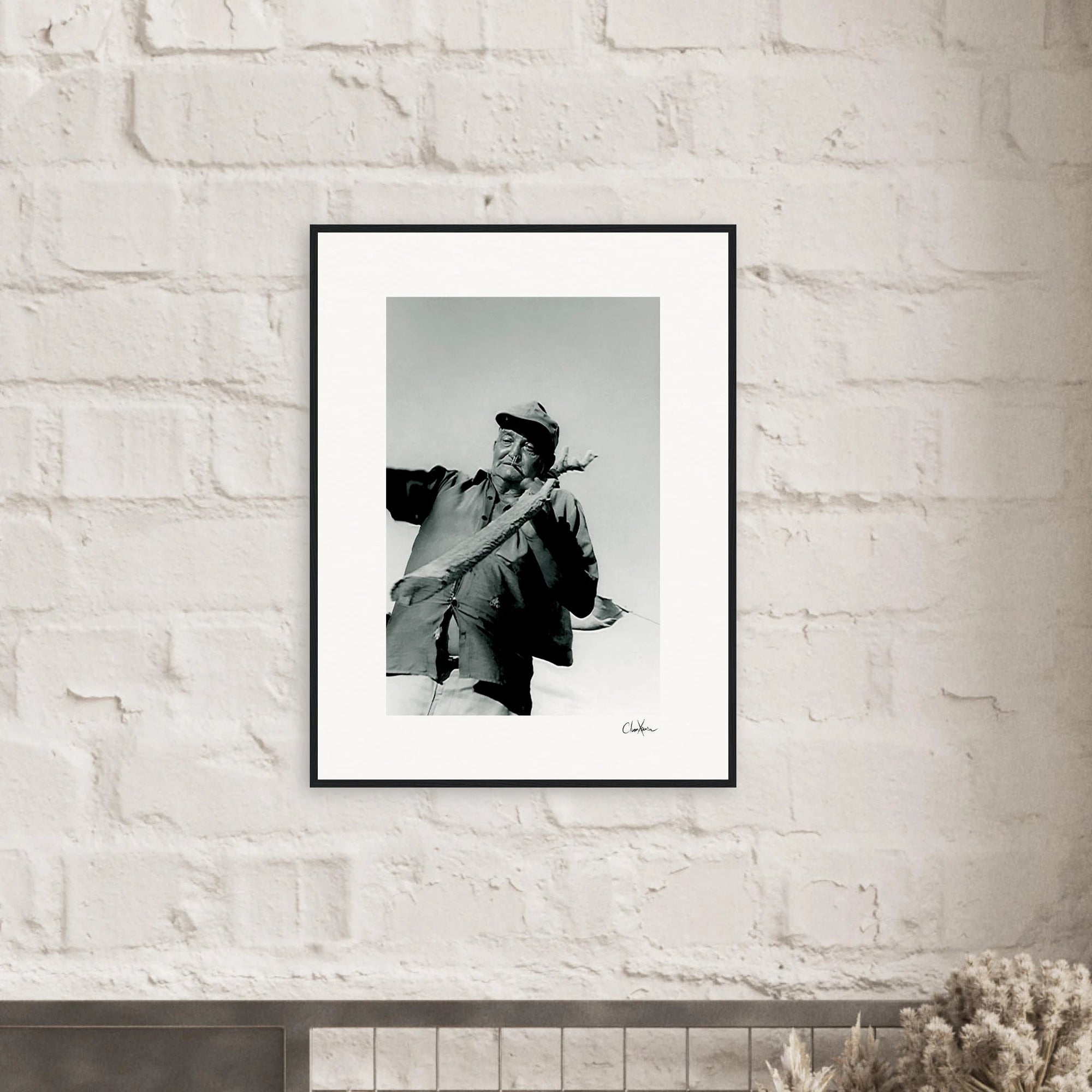 Everyday Hero Framed print 13x18 cm / 5x7″ White frame 2