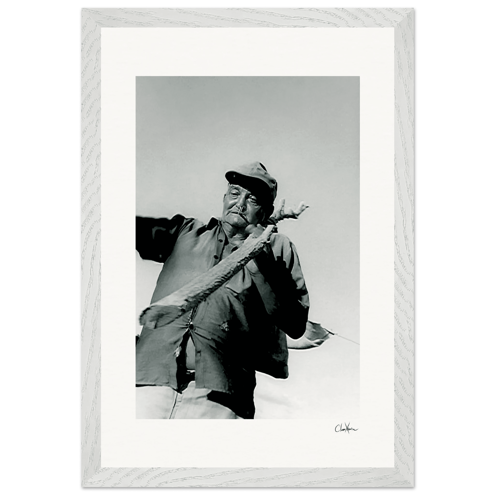 Everyday Hero Framed print 30x45 cm / 12x18″ White frame 16