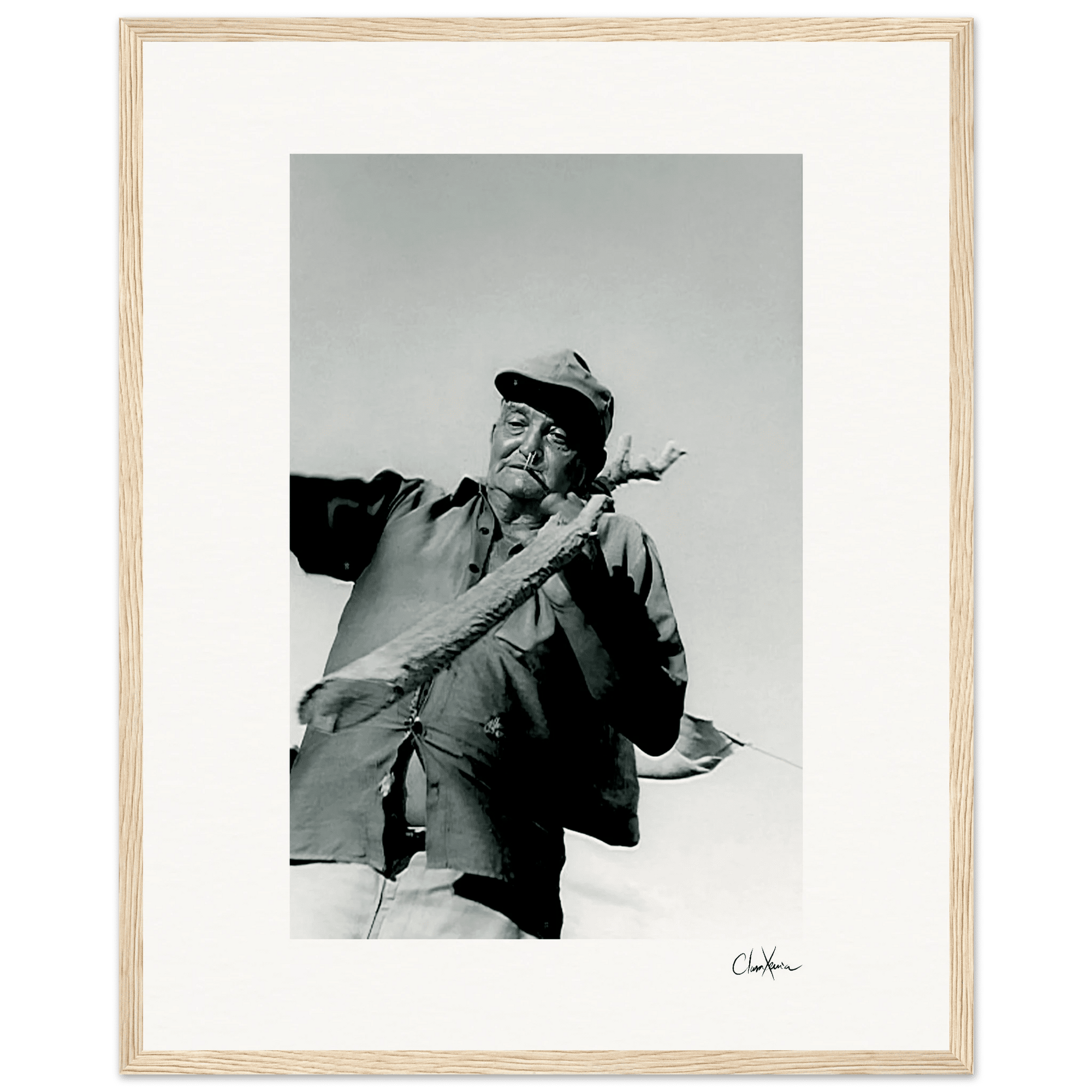 Everyday Hero Framed print 40x50 cm / 16x20″ Wood frame 25