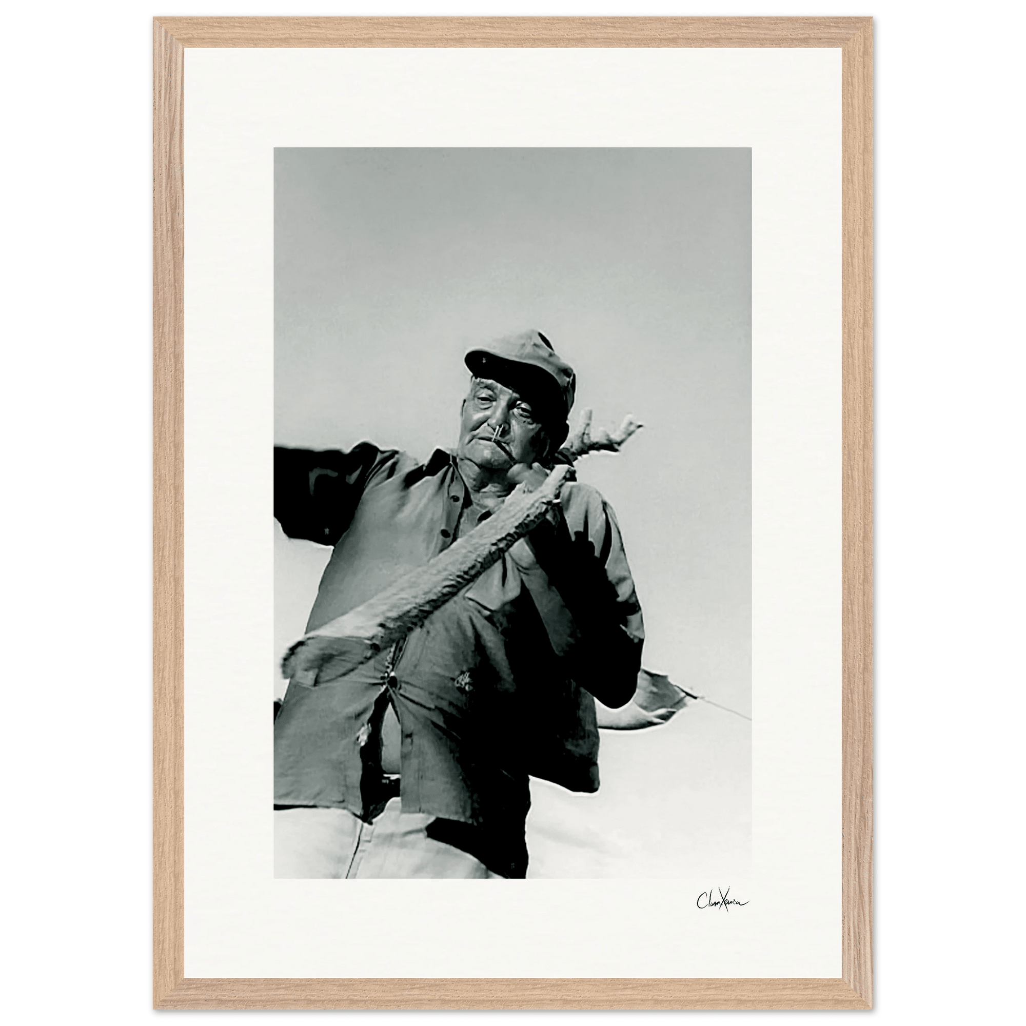 Everyday Hero Framed print A2 (42 x 59.4 cm) Wood frame 36