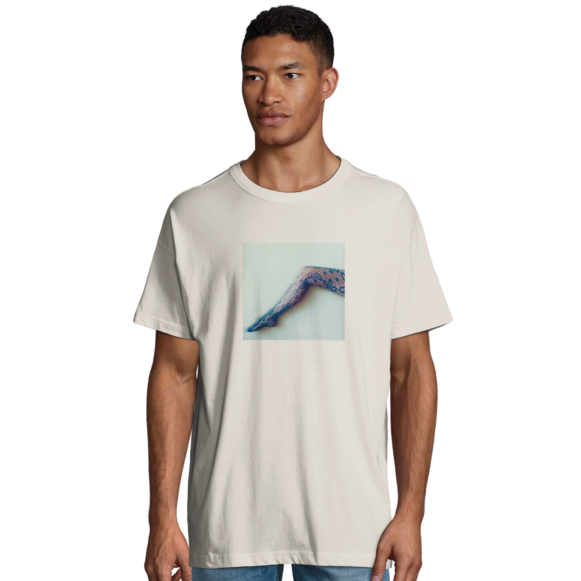 Jazzy - "Lacey Leg" T-shirt Off White 3