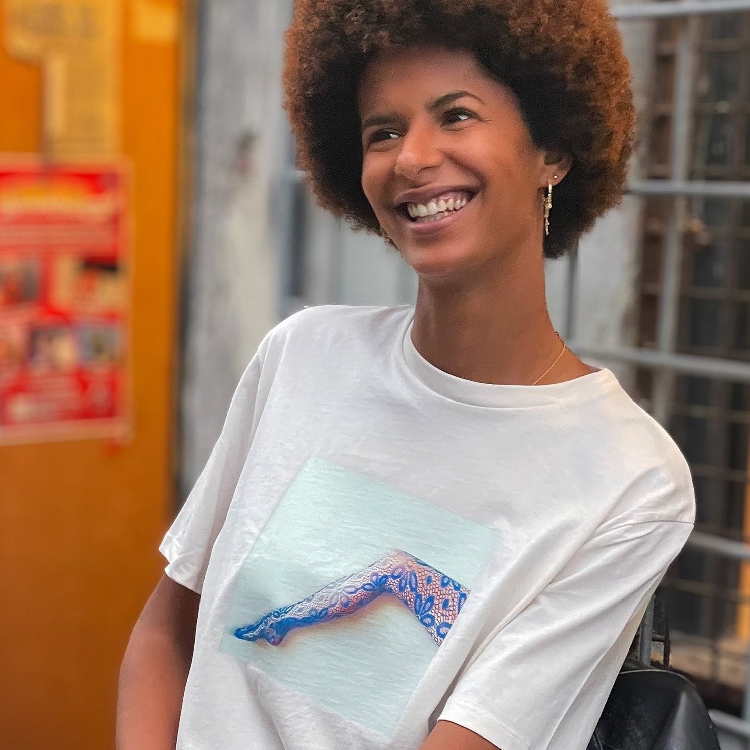 Jazzy - "Lacey Leg" T-shirt Off White XS 1