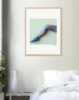 Framed print "Lacey Leg "Framed print cm / 5x7″ White frame
