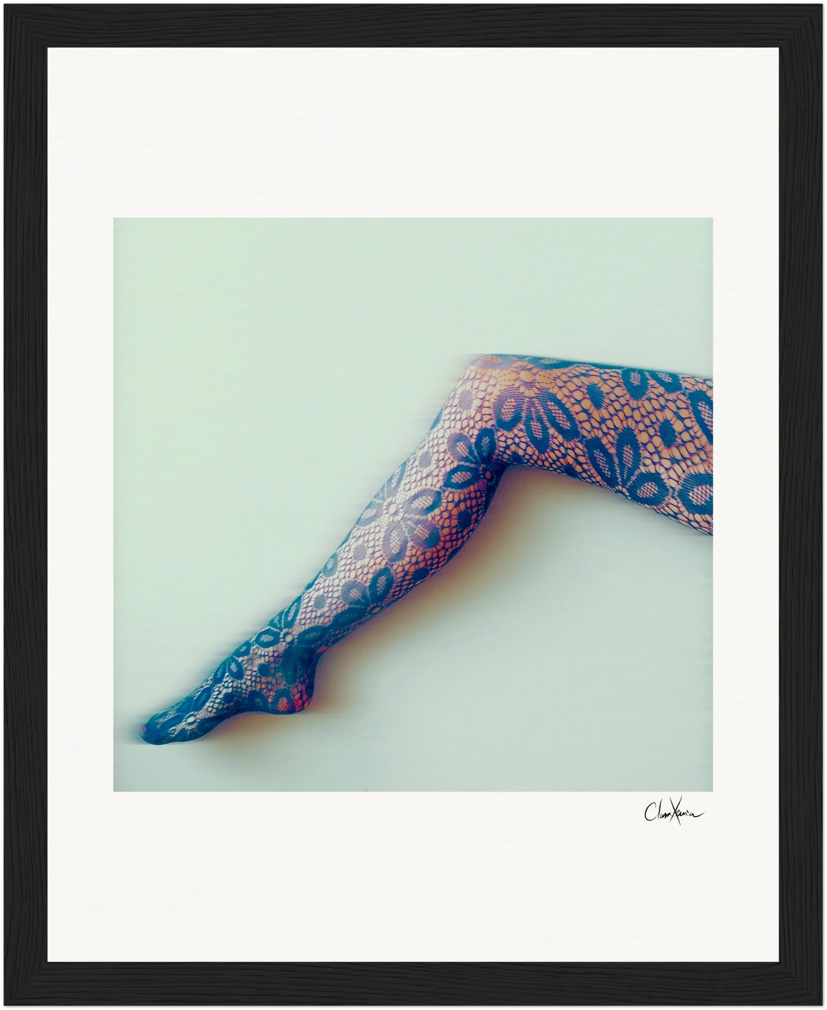 Lacey Leg Framed print 15x20 cm / 6x8″ Black frame 41