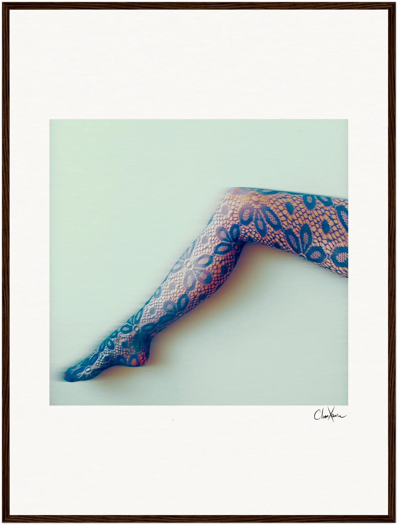 Lacey Leg Framed print 60x80 cm / 24x32″ Dark wood frame 37