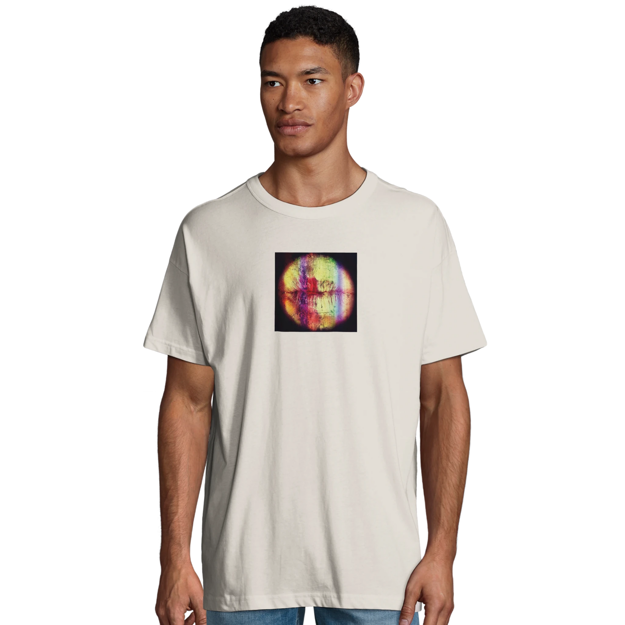 Love - "Chromatic Kiss" T-shirt Off White S 4