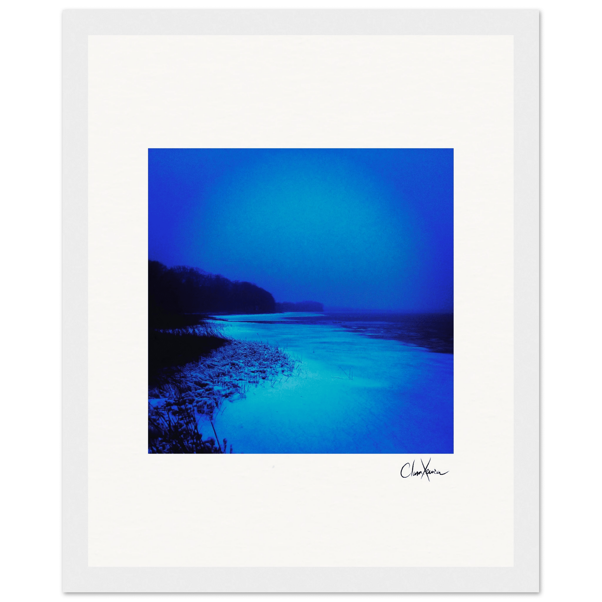 Nocturne Velvet Framed print 20x25 cm / 8x10″ White frame 12