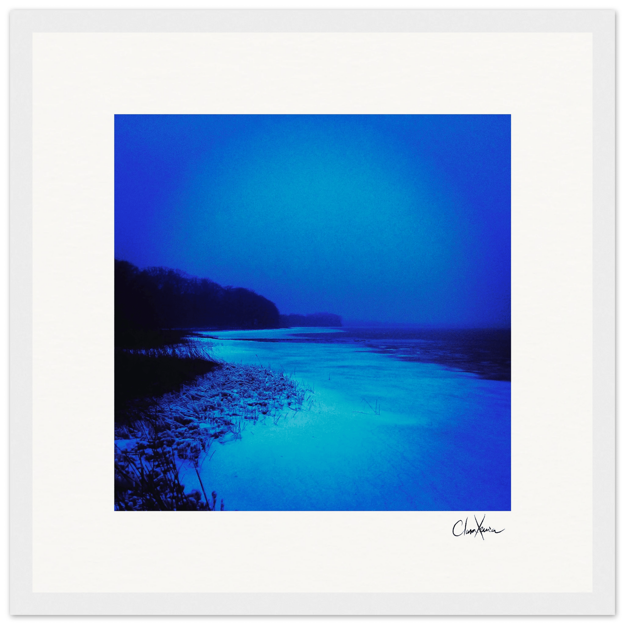 Nocturne Velvet Framed print 30x30 cm / 12x12″ White frame 9