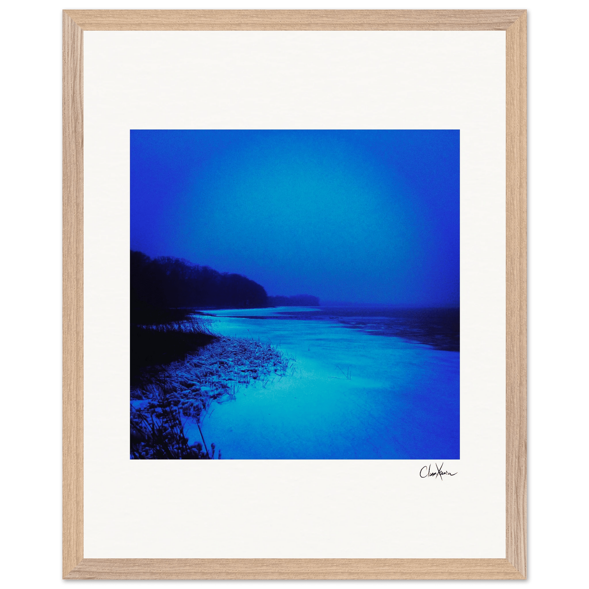 Nocturne Velvet Framed print 40x50 cm / 16x20″ Wood frame 26