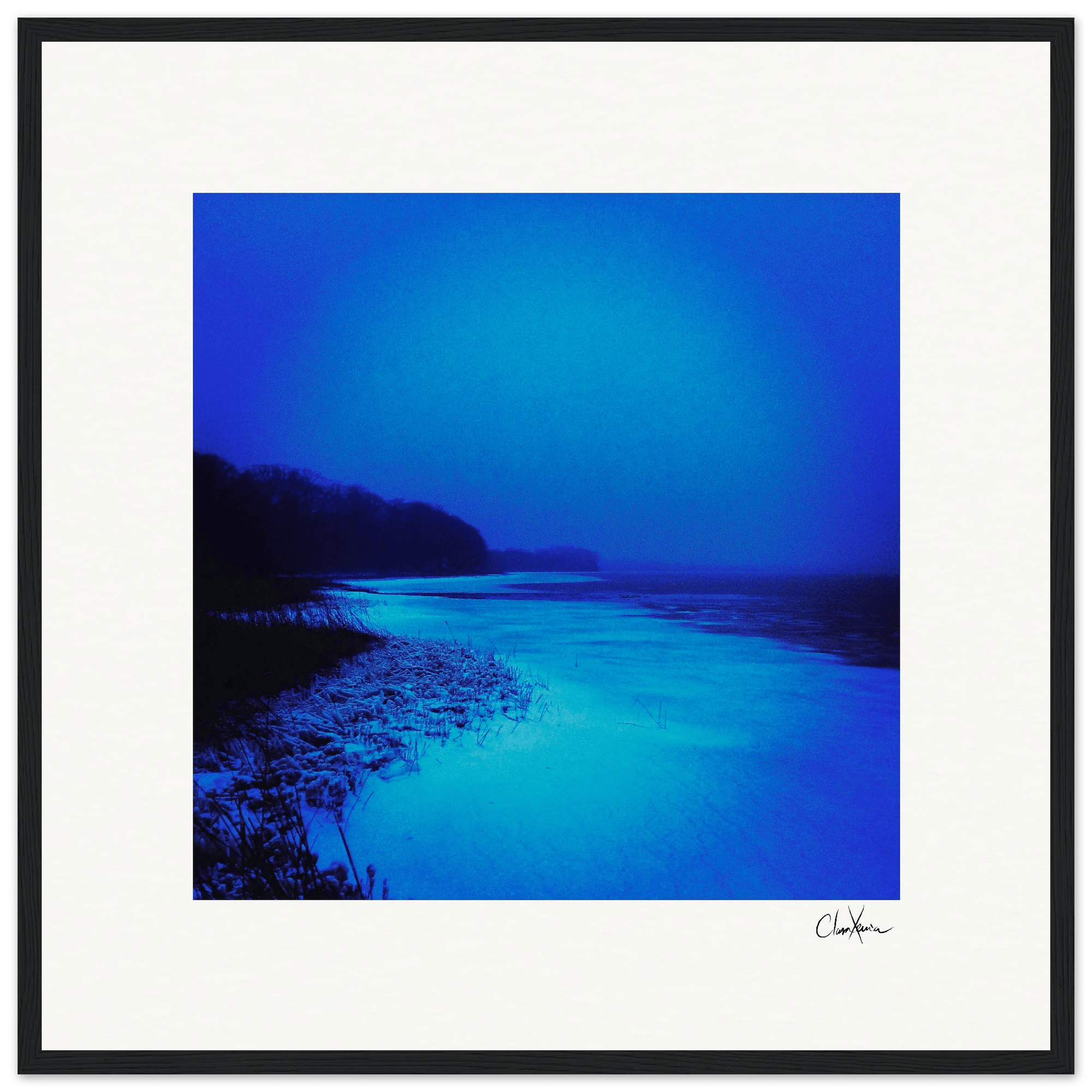 Nocturne Velvet Framed print 50x50 cm / 20x20″ Black frame 36