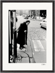 Old Star Framed print 40x50 cm / 16x20″ Black frame 47