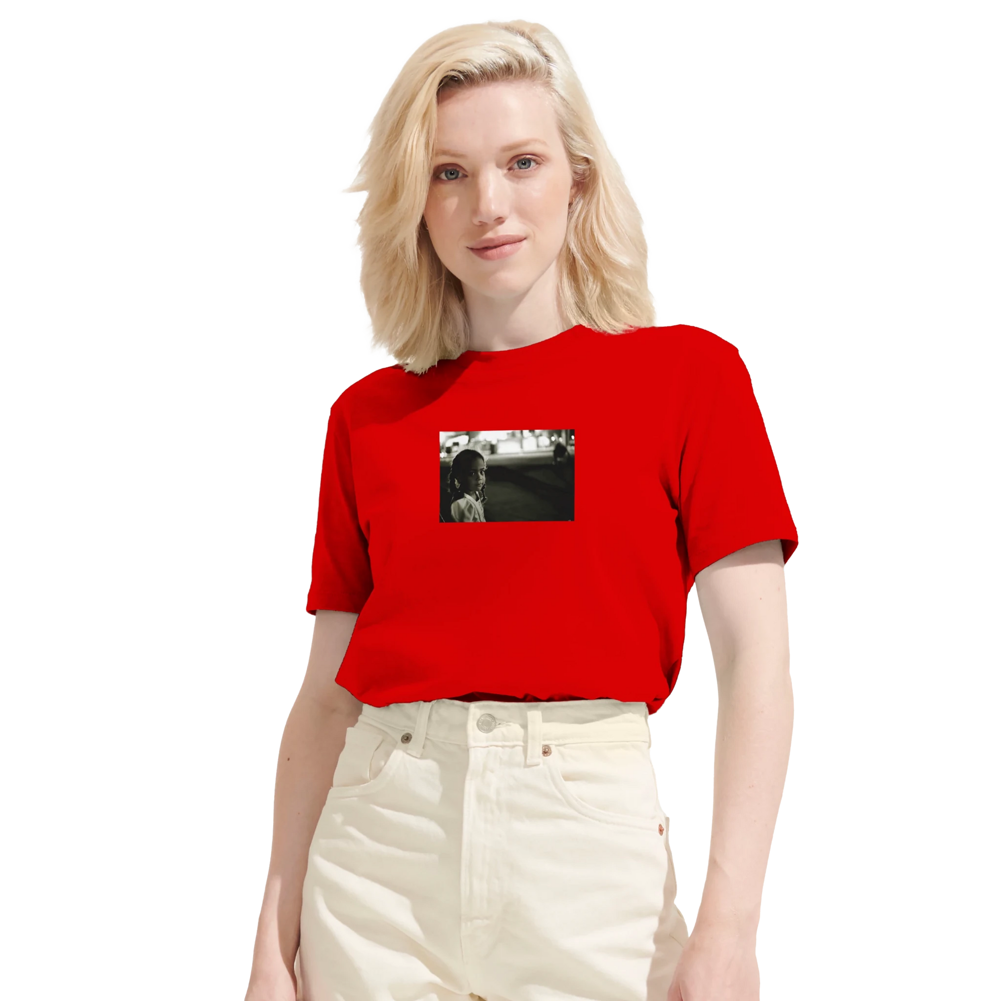 Presence - "Cuba Girl" T-shirt Bright Red XS 75