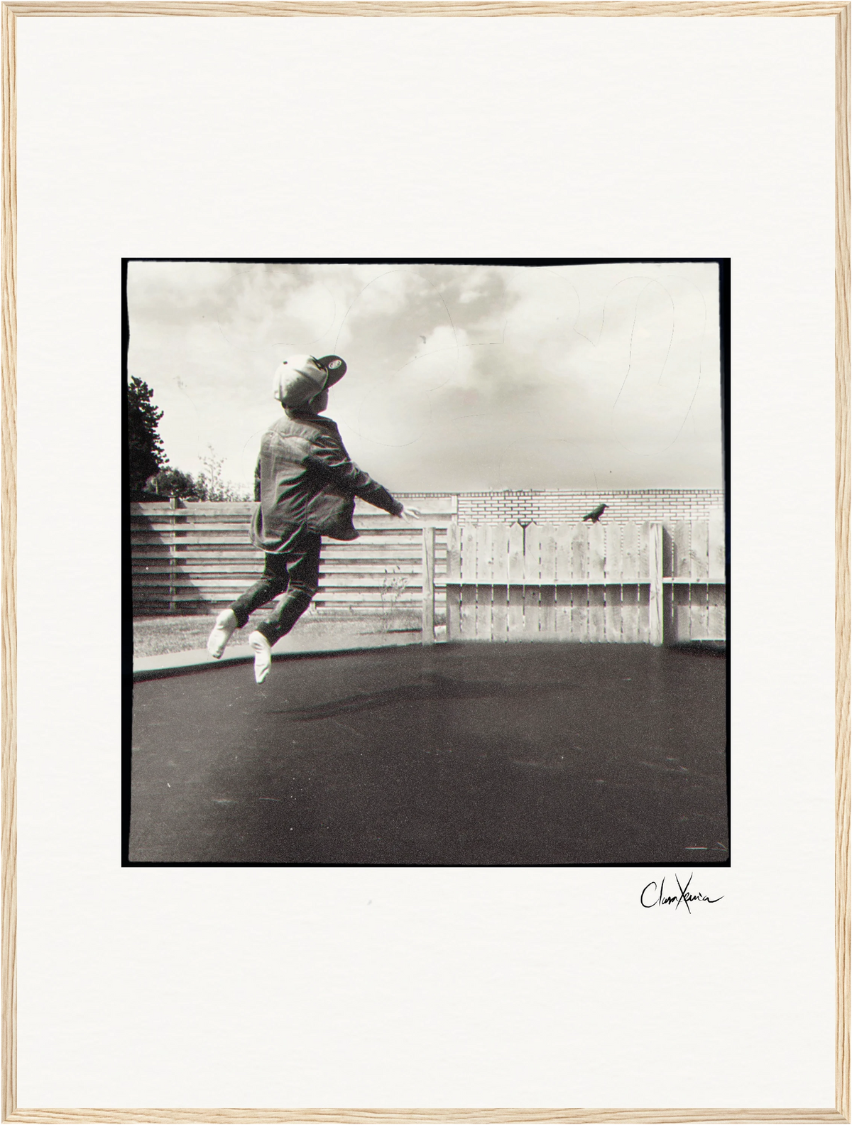 Ready to Fly Framed print 60x80 cm / 24x32″ Wood frame 28