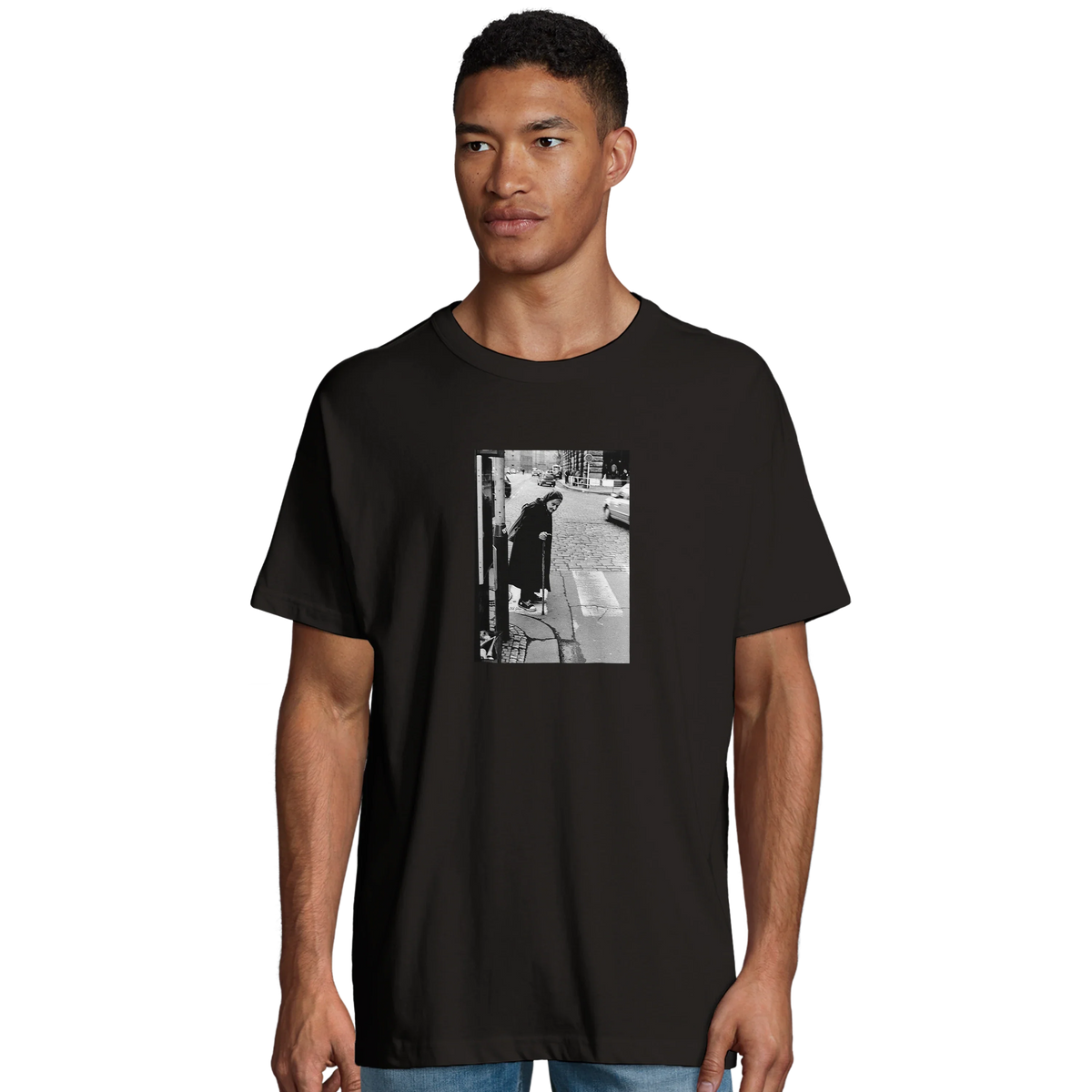 Respect - "Old Star" T-shirt Deep Black 4