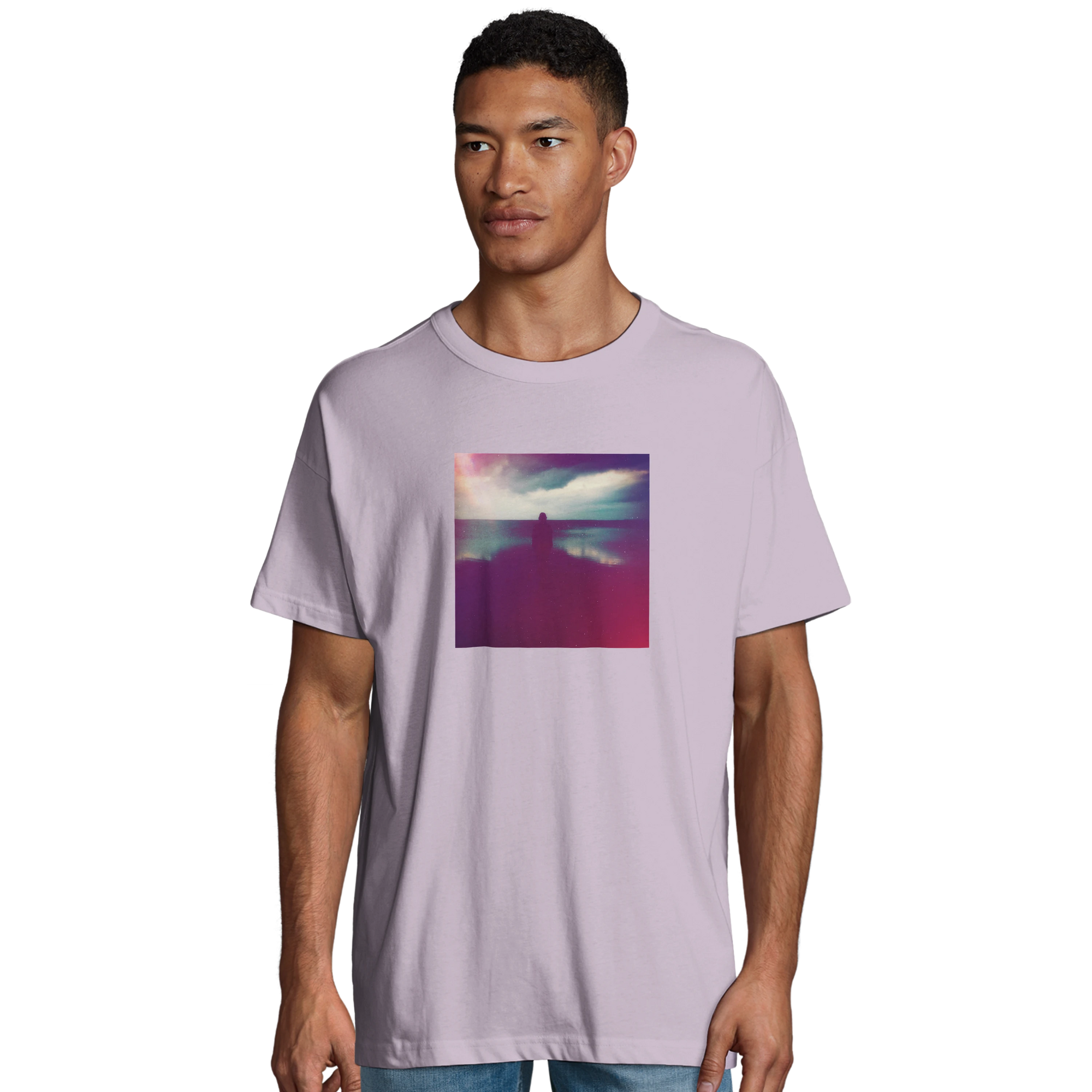 Serenity Indigo Sky Organic Men's Oversized T-shirt lilak model front