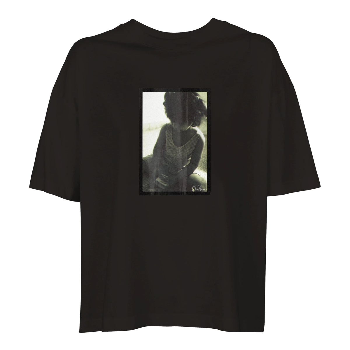 Sharing - "Little Secret" T-shirt Deep Black 1