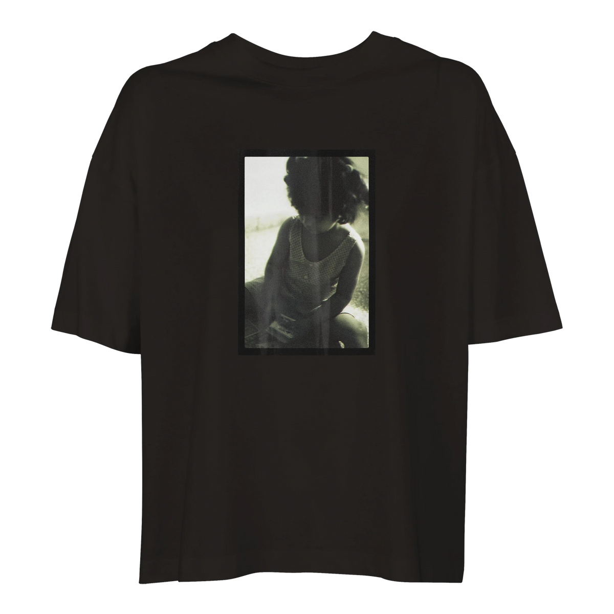 Sharing - "Little Secret" T-shirt Deep Black 1