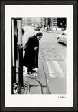 Old Star Framed print 30x45 cm / 12x18″ Black frame