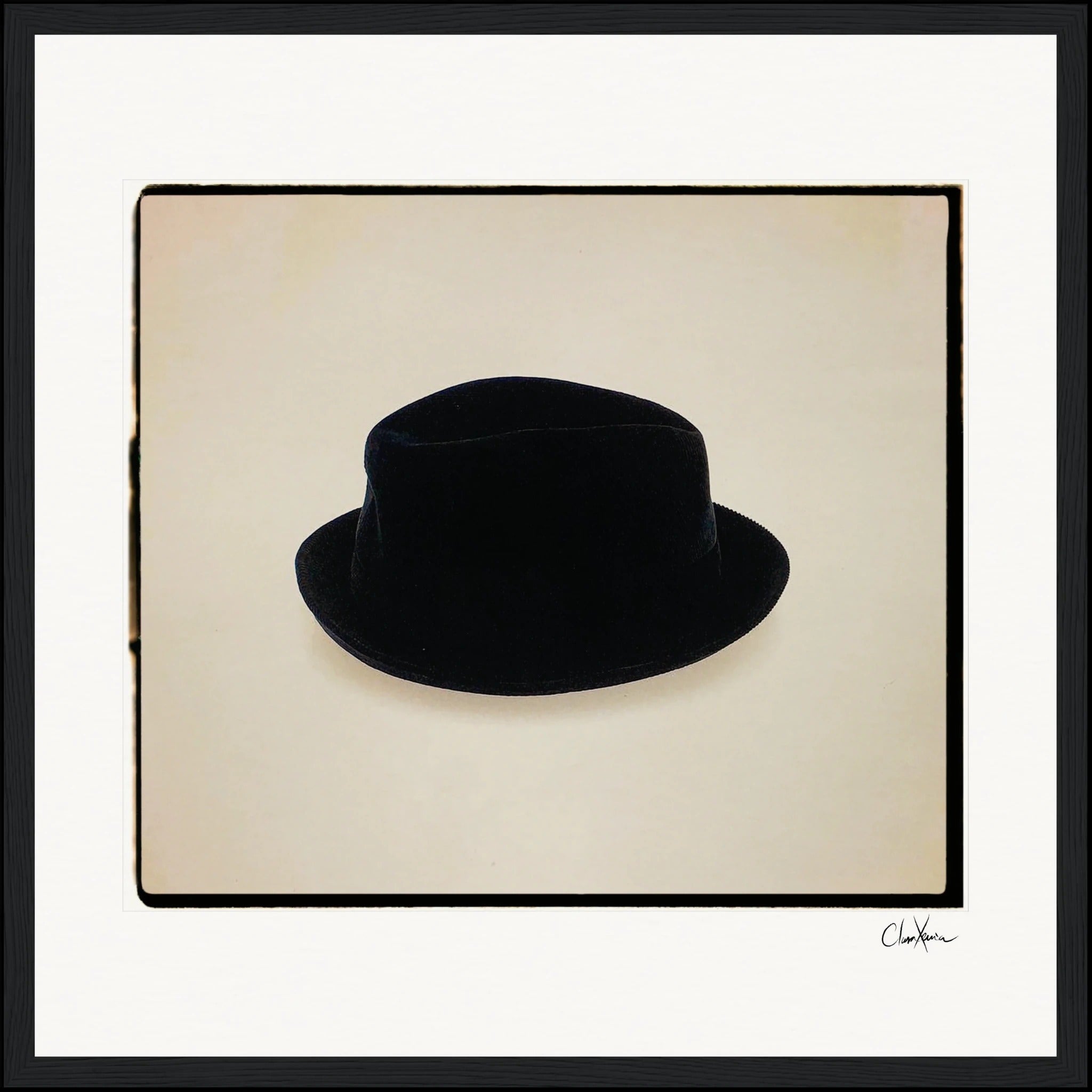 Hat On Framed print 50x50 cm / 20x20″ Black frame