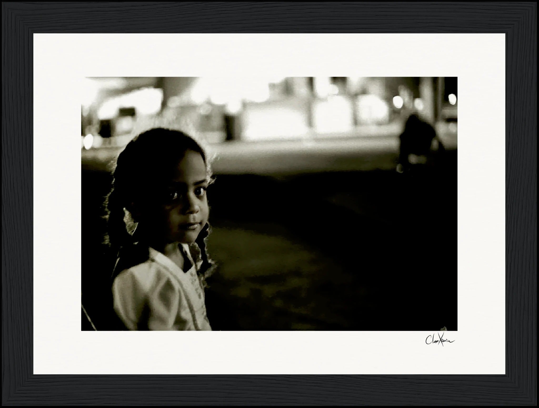Cuba Girl Framed print 50x70 cm / 20x28″ Wood frame