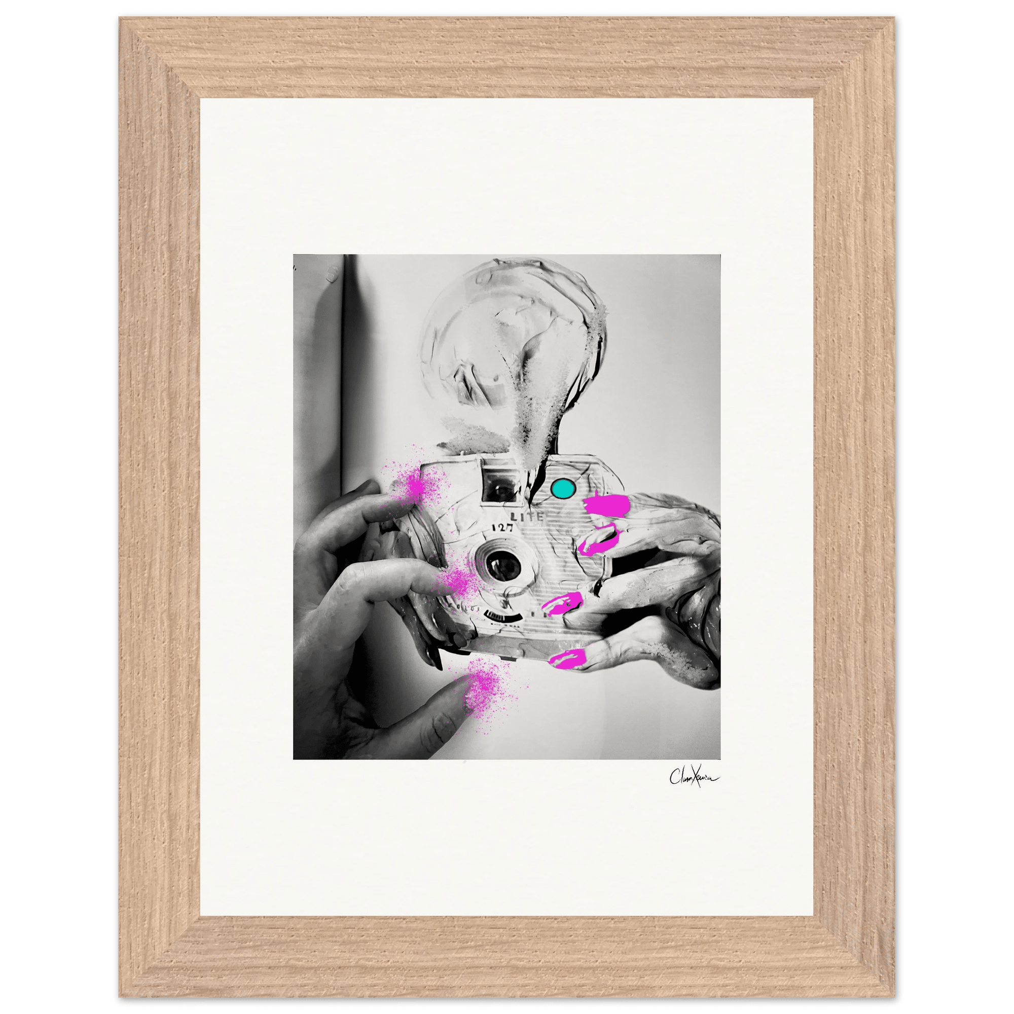 Synch'd Hands Framed print 15x20 cm / 6x8″ Wood frame 43