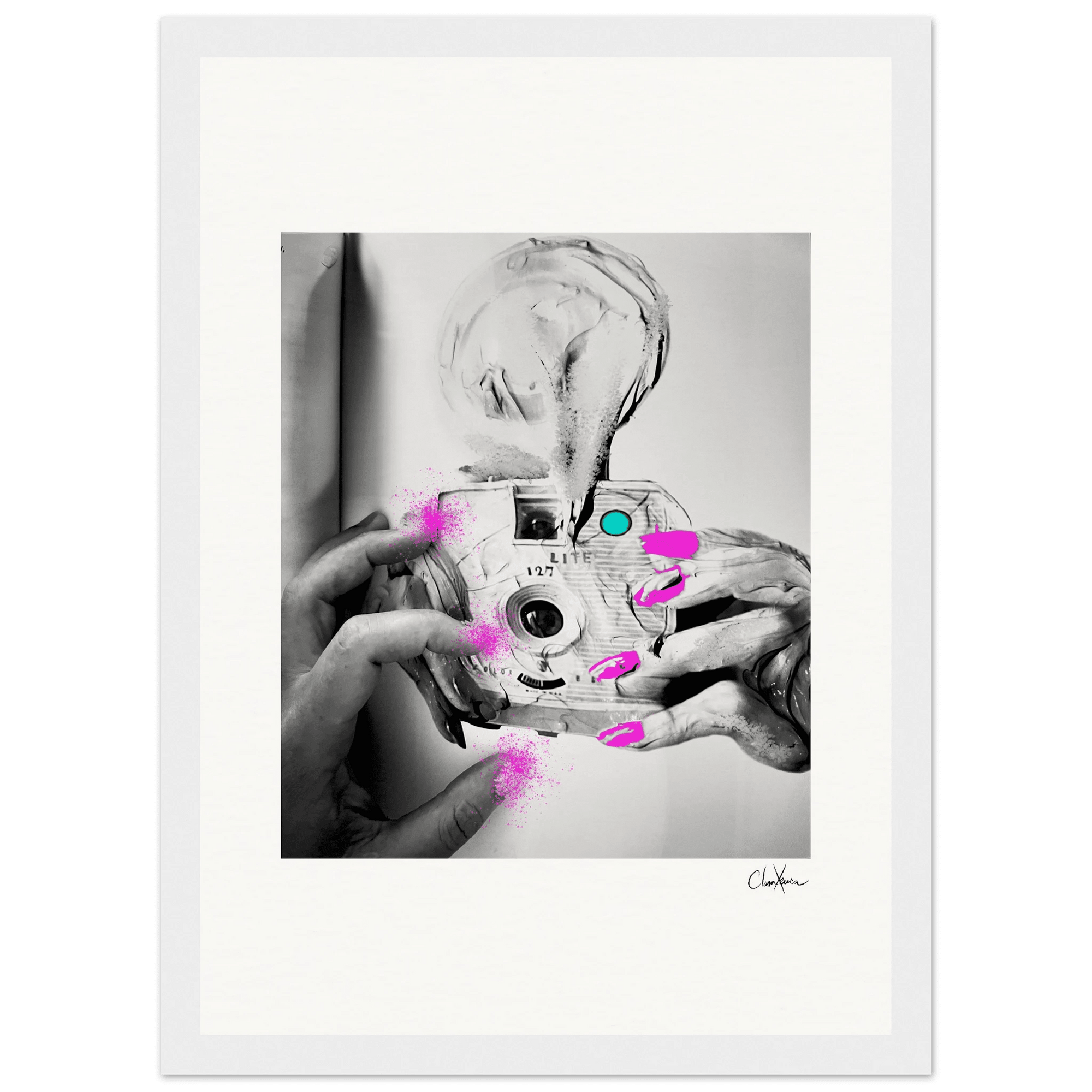 Synch'd Hands Framed print 21x29.7 cm / 8x12" White frame 9