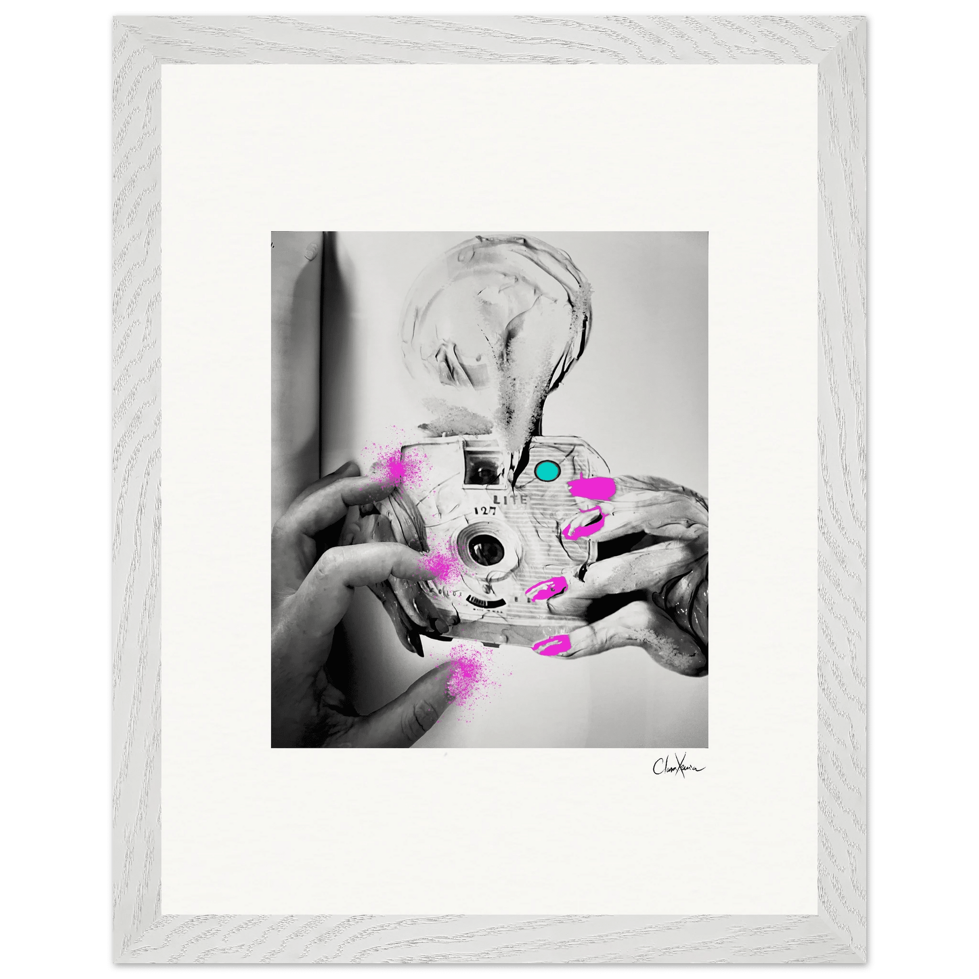Synch'd Hands Framed print 27x35 cm / 11x14″ White frame 6