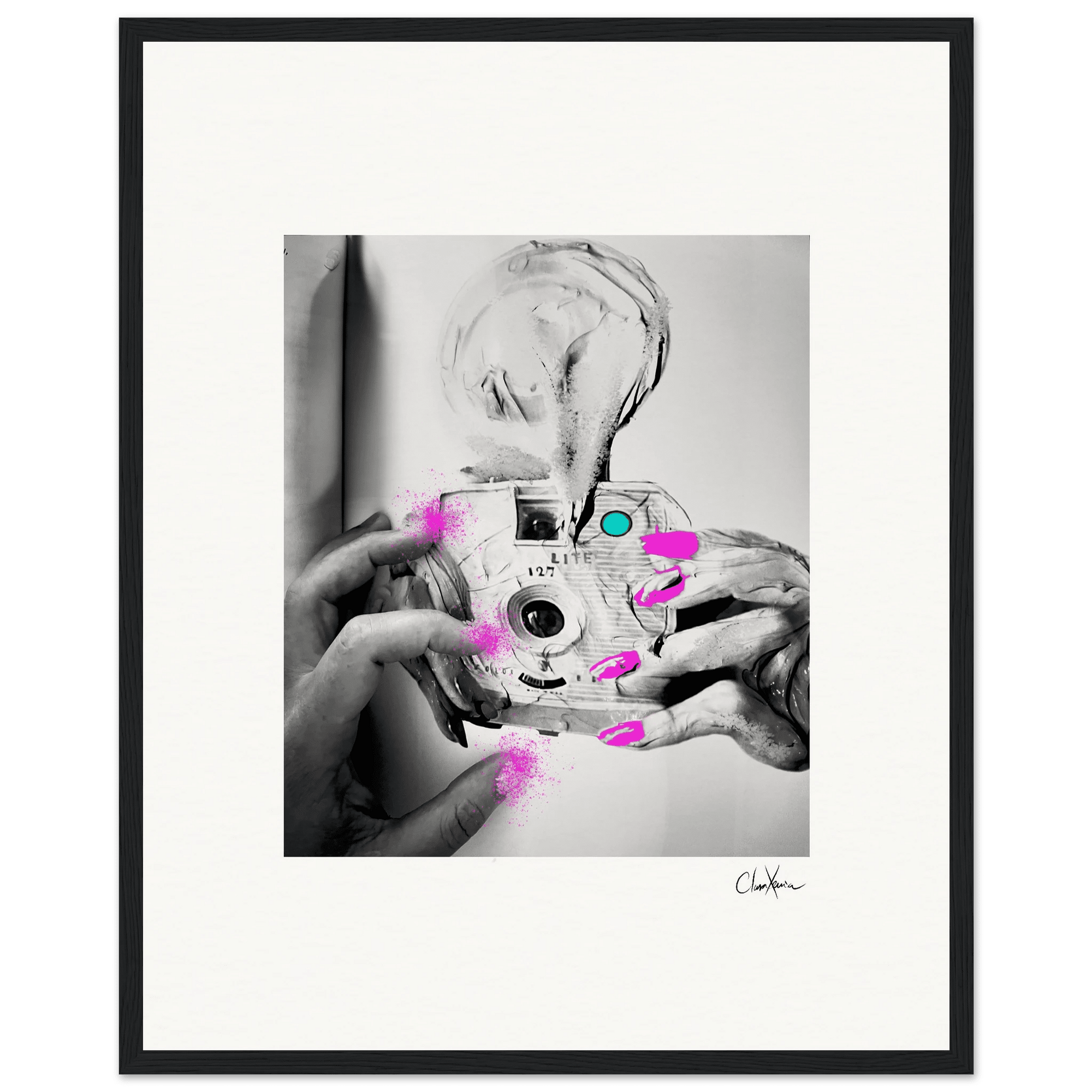 Synch'd Hands Framed print 40x50 cm / 16x20″ Black frame 59