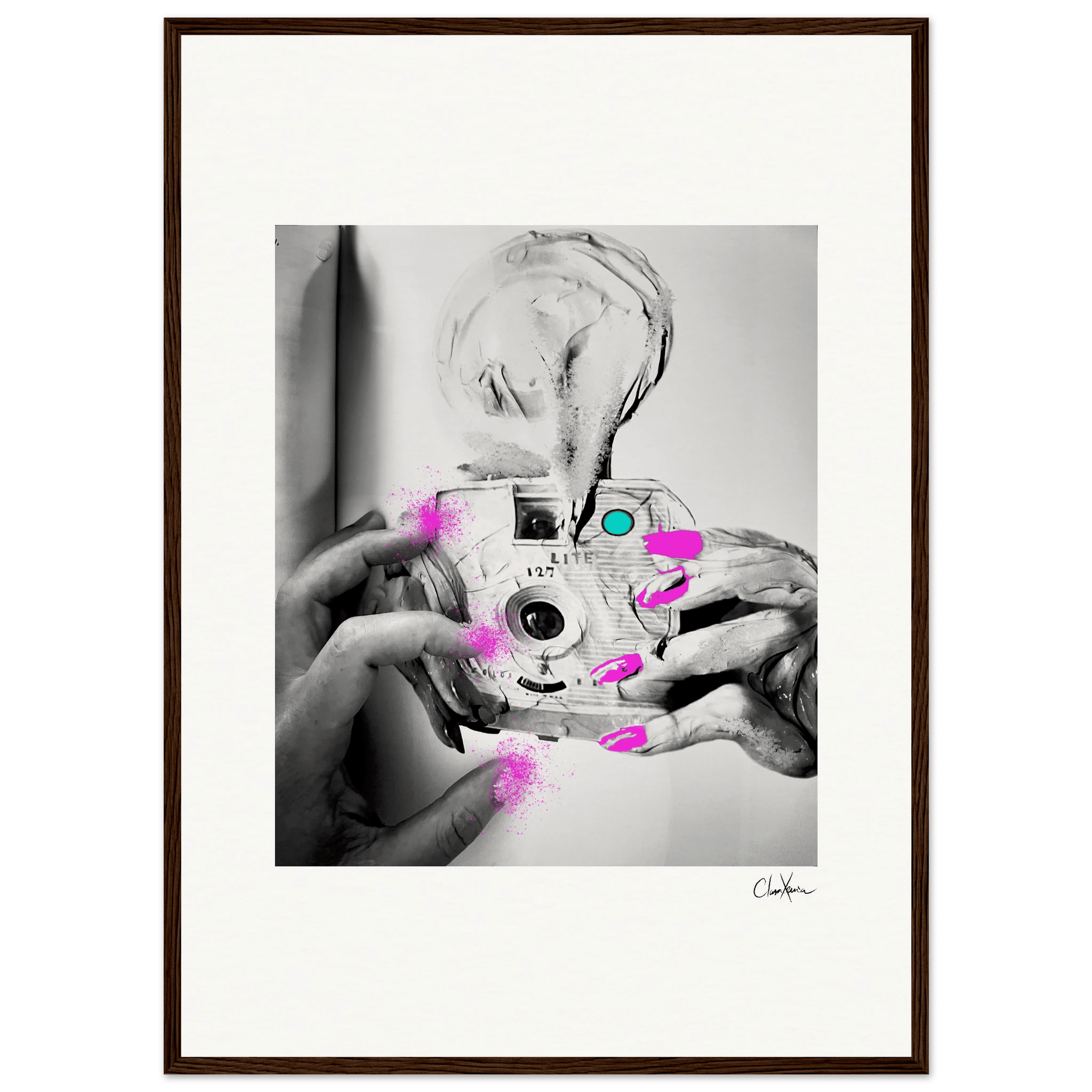 Synch'd Hands Framed print 50x70 cm / 20x28″ Dark wood frame 45
