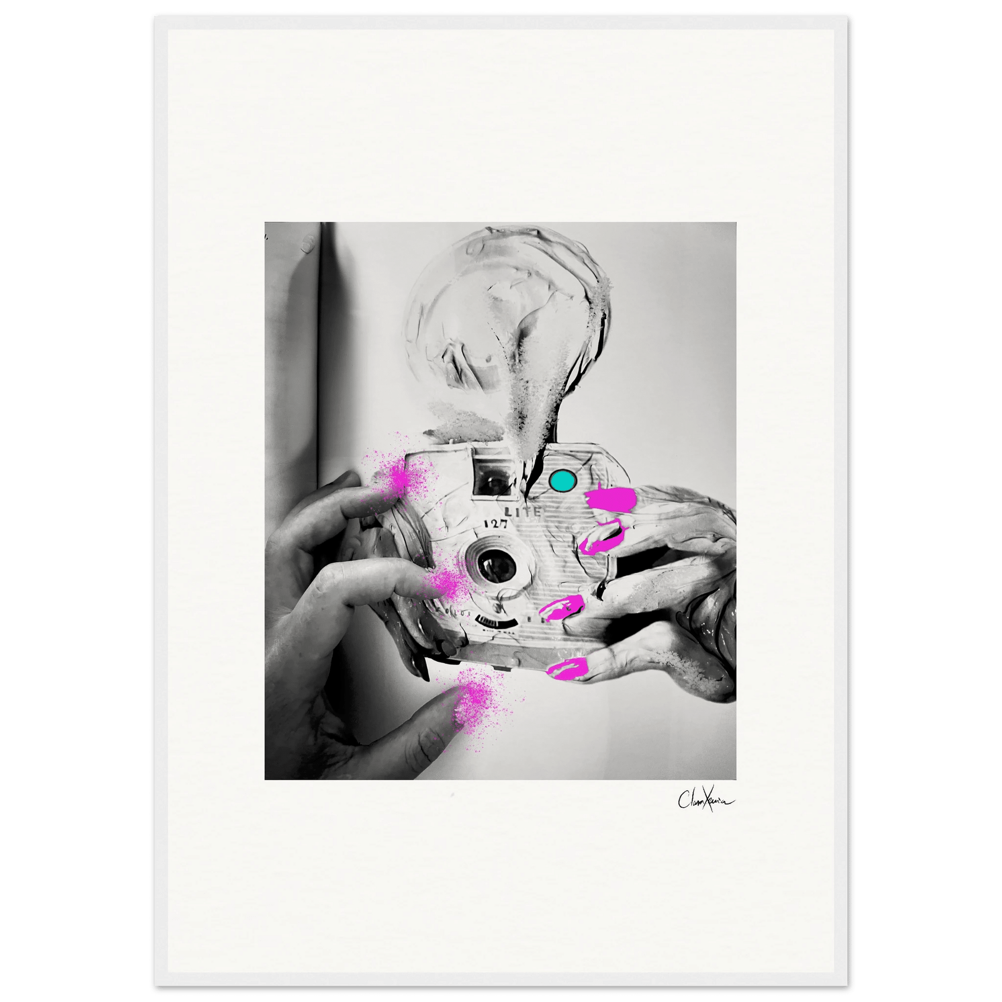 Synch'd Hands Framed print A1 (59.4 x 84.1 cm) White frame 12