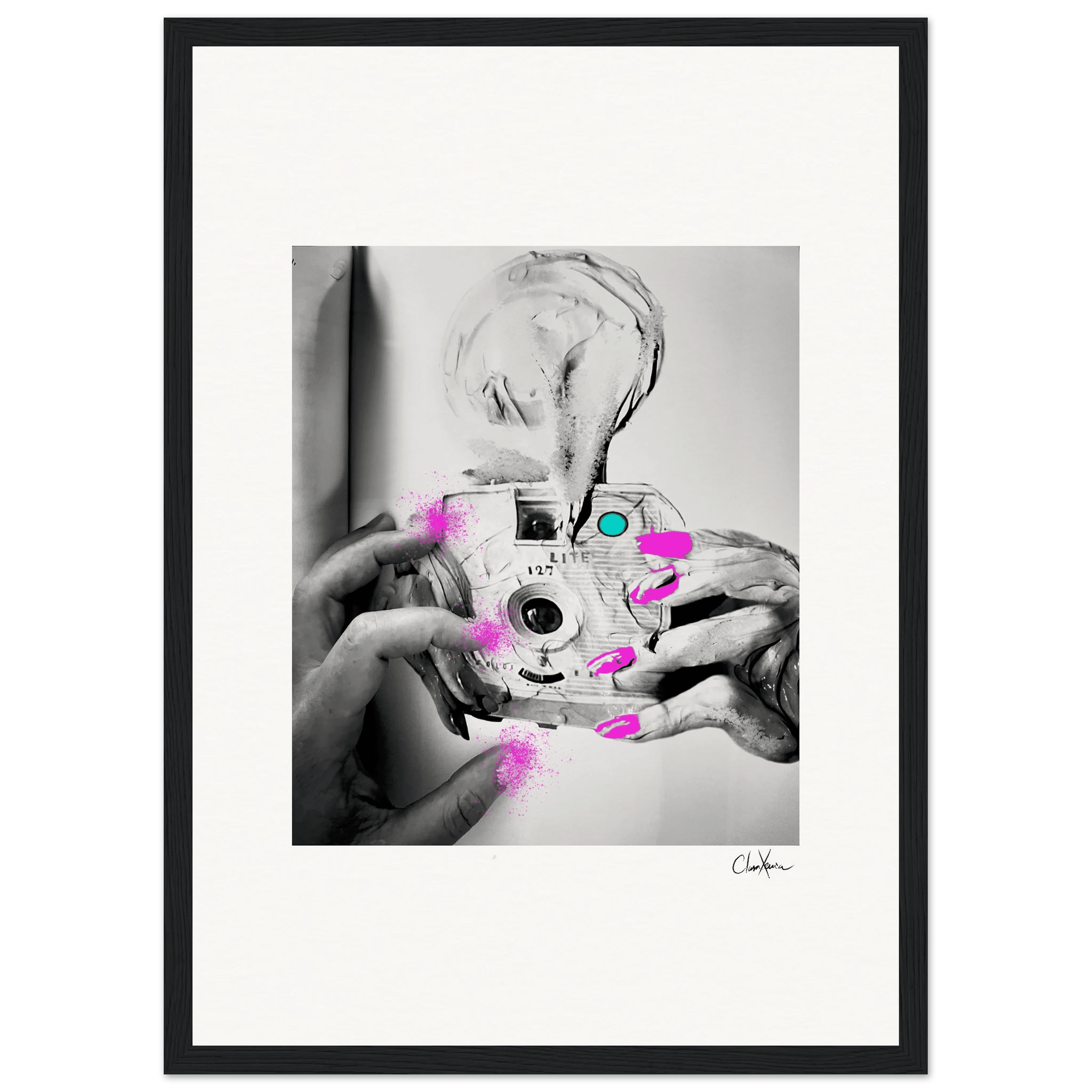 Synch'd Hands Framed print A3 (29.7 x 42 cm) Black frame 66