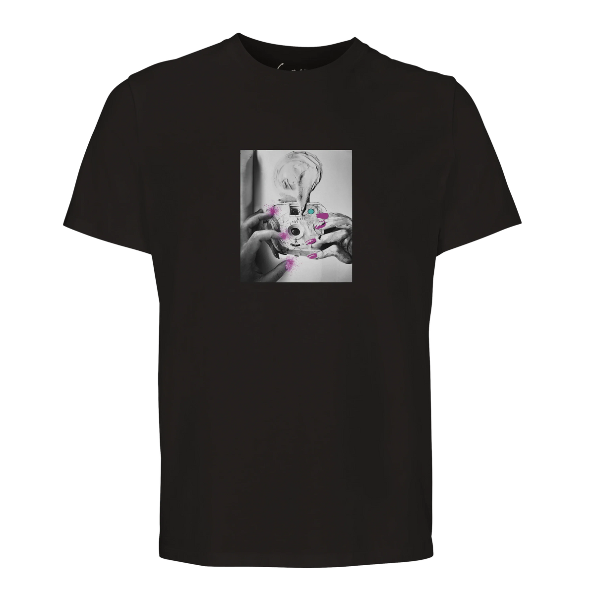 Synergy - "Synch´d Hands" T-shirt Deep Black 1