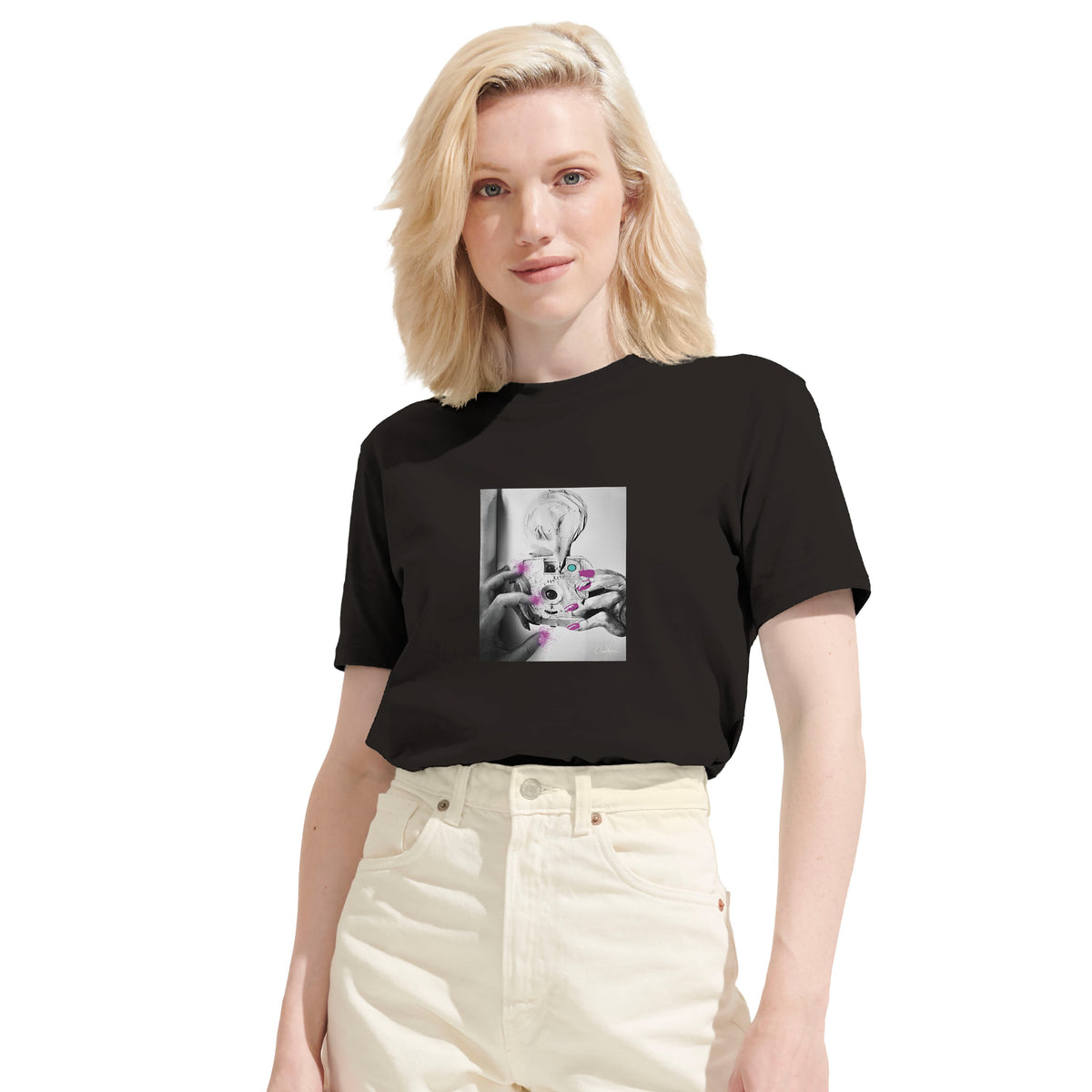 Synergy - "Synch'd Hands" T-shirt Deep Black 6