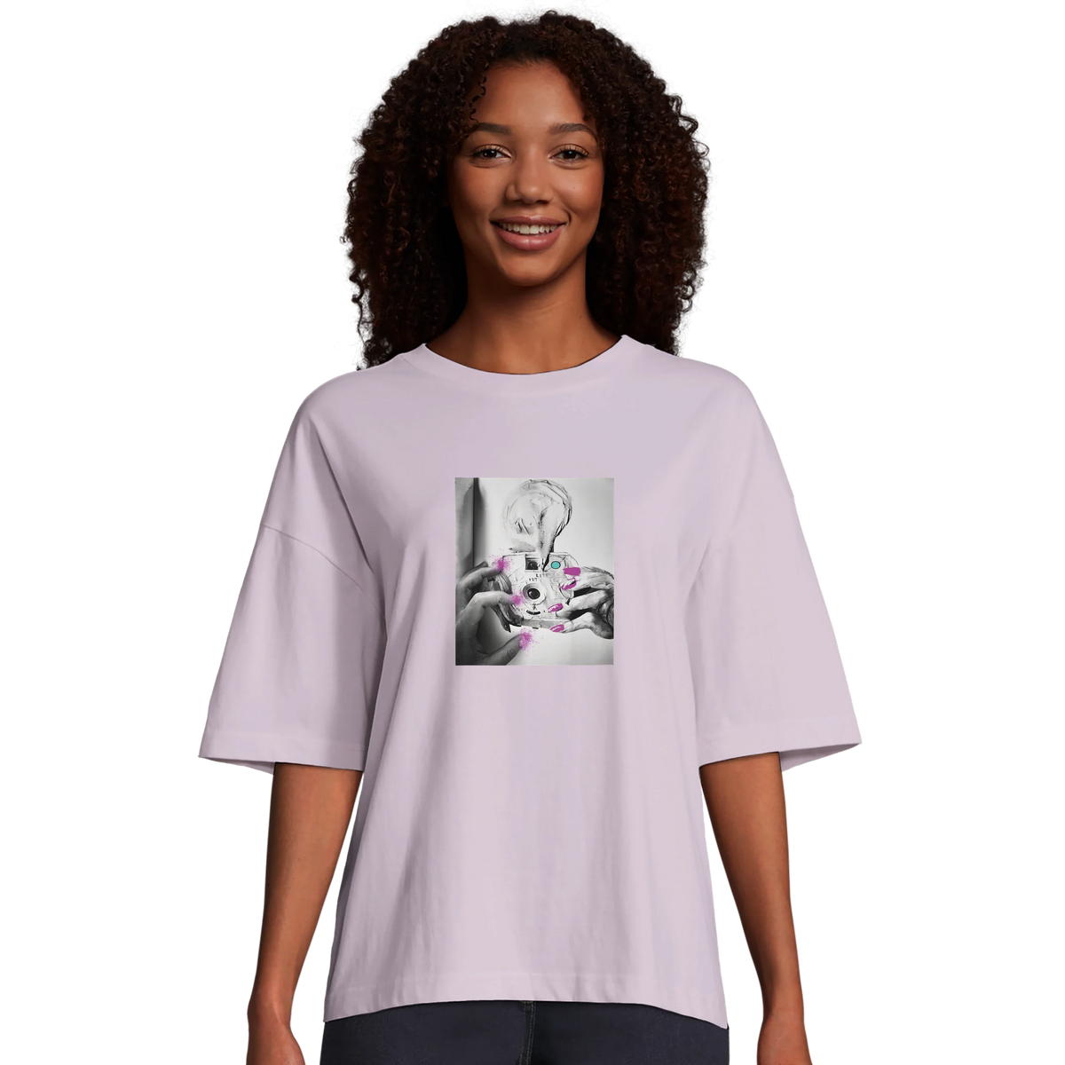 Synergy Synch'd Hands Organic Women's Oversized T-shirt lilak model front